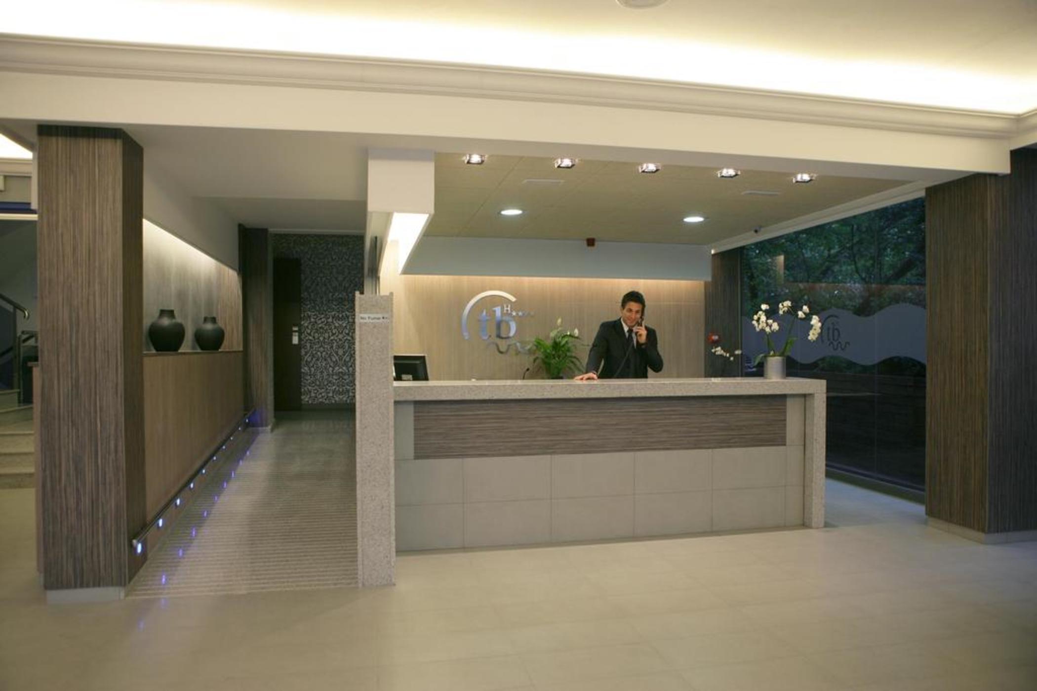 Tossa Beach Center 滨海托萨 外观 照片